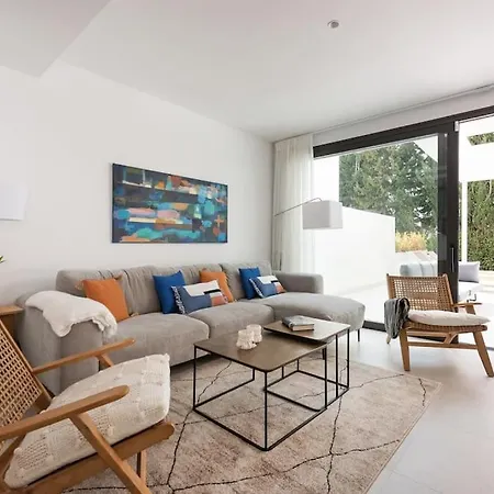 Charming Beach Home In Estepona West Holiday home