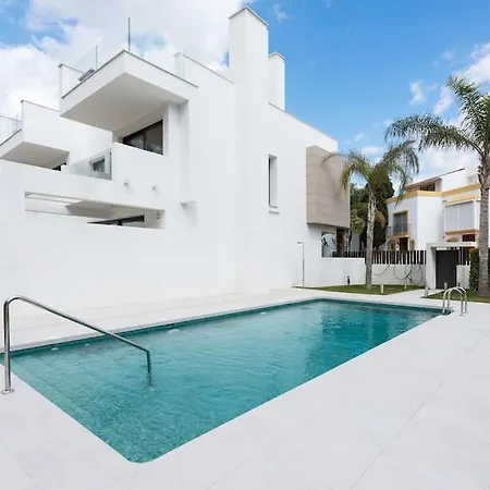Charming Beach Home In Estepona West