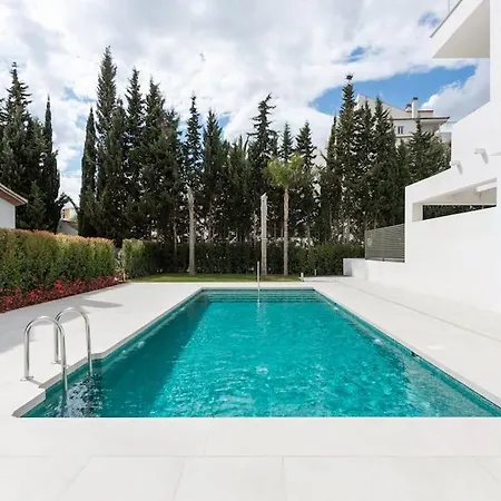 Charming Beach Home In Estepona West Holiday home *